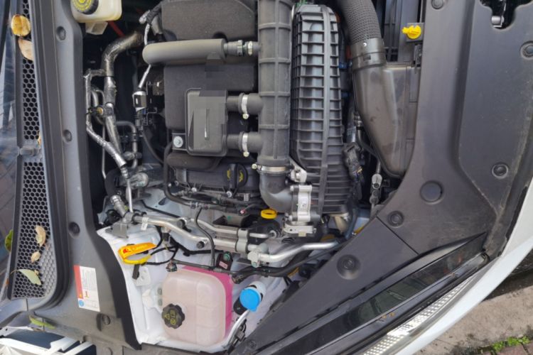 Used BYD Seal 06 New Energy 2024 DM-i 80KM Prestige Model Engine Bay Right