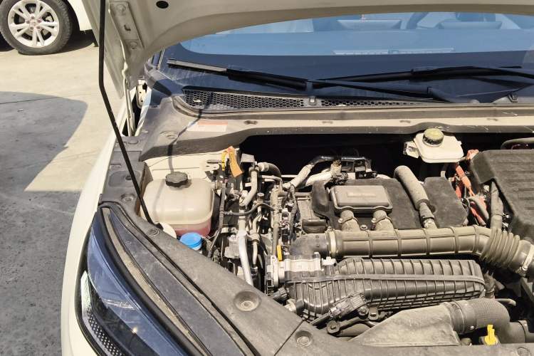 Used BYD Seal 06 New Energy 2024 DM-i 80KM Luxury Model Engine Bay Right