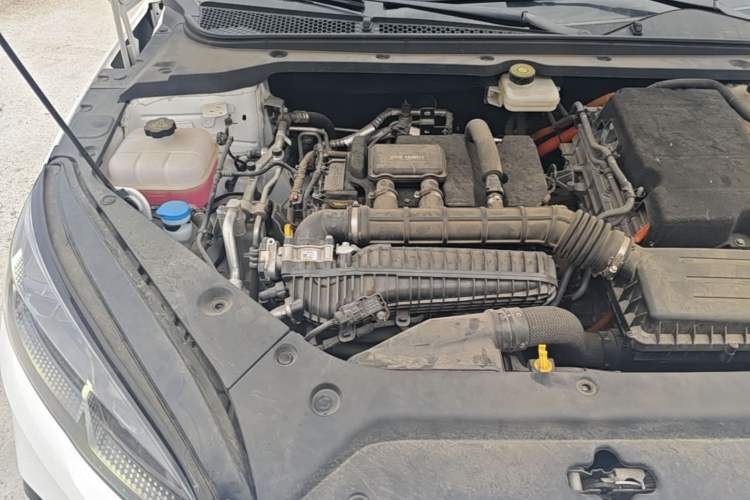 Used BYD Seal 06 New Energy 2024 DM-i 120KM Flagship Model Engine Bay Right