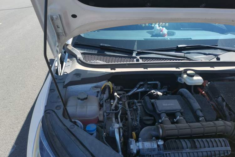 Used BYD Seal 06 New Energy 2024 DM-i 80KM Prestige Model Engine Bay Right
