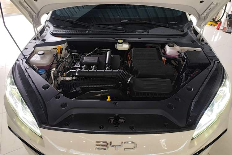 Used BYD Seal 06 New Energy 2024 DM-i 80KM Prestige Model Engine Bay