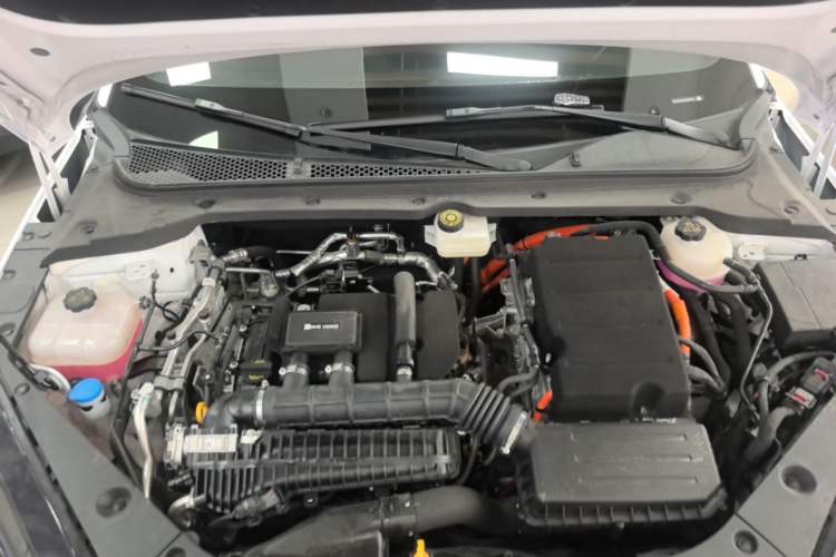Used BYD Seal 06 New Energy 2024 DM-i 120KM Luxury Model Engine Bay