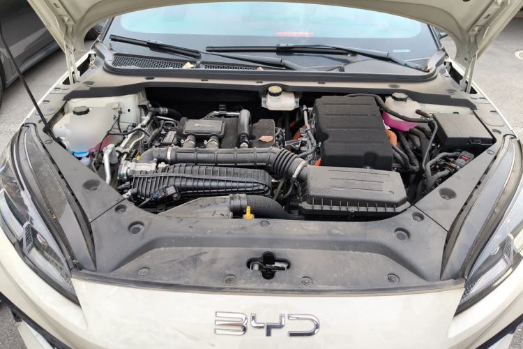 Used BYD Seal 06 New Energy 2024 DM-i 120KM Luxury Model Engine Bay