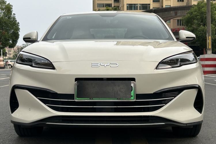 Used BYD Seal 06 New Energy 2024 DM-i 120KM Prestige Model Exterior 1