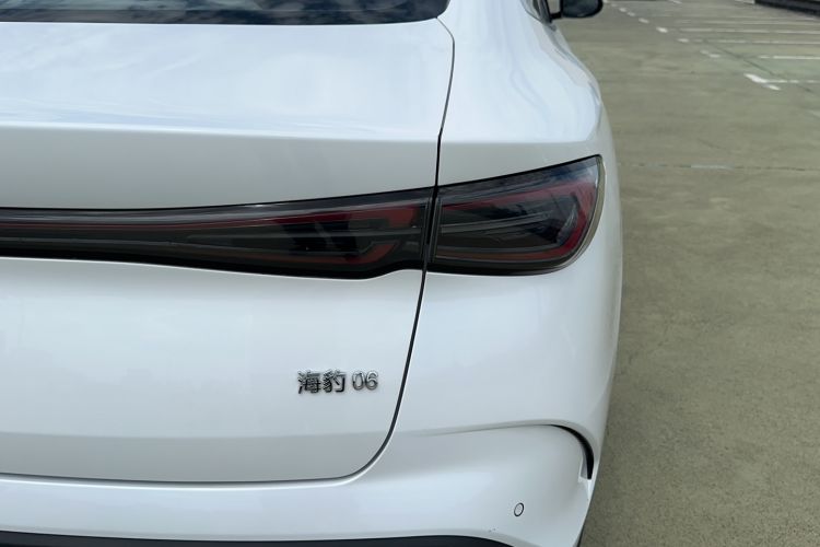 Used BYD Seal 06 New Energy 2024 DM-i 120KM Flagship Model Exterior 2