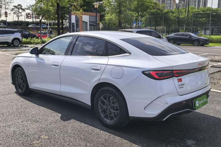 Used BYD Seal 06 New Energy 2024 DM-i 80KM Luxury Model Exterior 2
