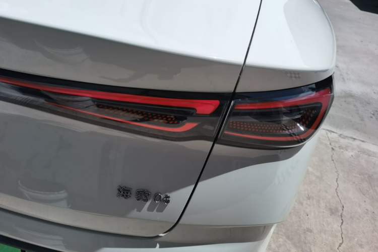 Used BYD Seal 06 New Energy 2024 DM-i 80KM Luxury Model Exterior 3