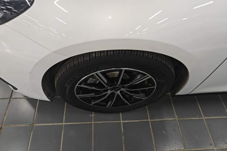 Used BYD Seal 06 New Energy 2024 DM-i 120KM Prestige Model Exterior 4