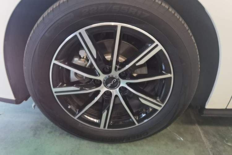 Used BYD Seal 06 New Energy 2024 DM-i 120KM Luxury Model Exterior 4