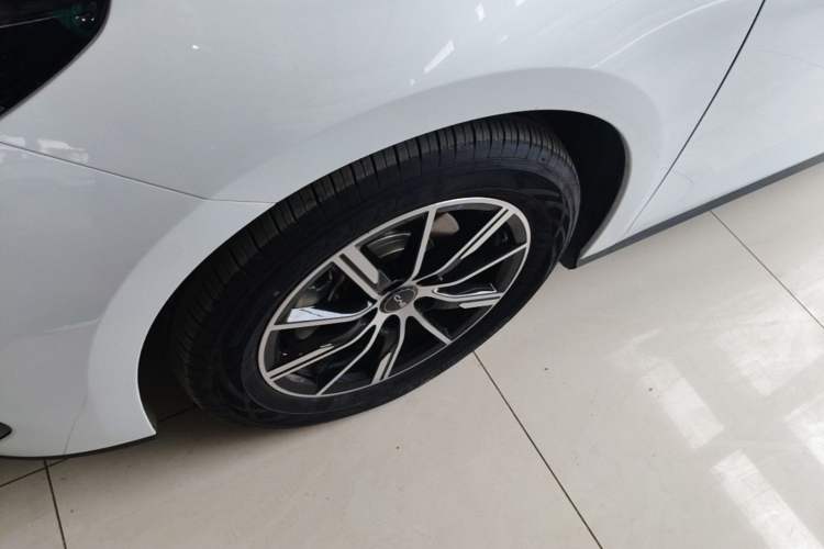 Used BYD Seal 06 New Energy 2024 DM-i 120KM Prestige Model Exterior 4