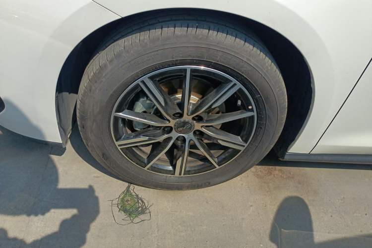 Used BYD Seal 06 New Energy 2024 DM-i 120KM Luxury Model Exterior 4