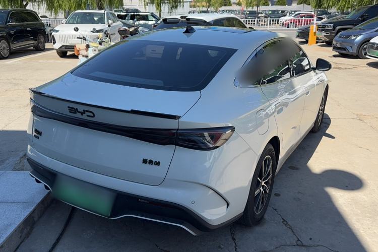 Used BYD Seal 06 New Energy 2024 DM-i 120KM Prestige Model Exterior 4