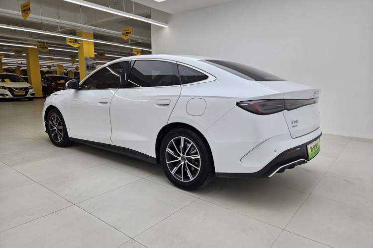 Used BYD Seal 06 New Energy 2024 DM-i 120KM Luxury Model Exterior 4