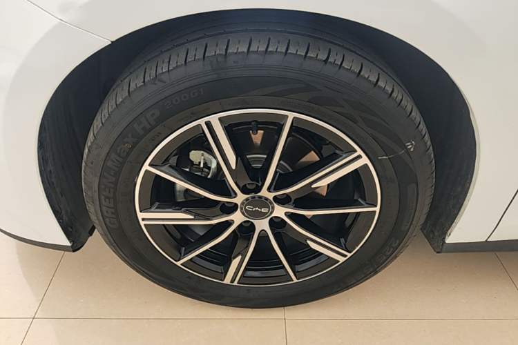 Used BYD Seal 06 New Energy 2024 DM-i 120KM Luxury Model Exterior 4