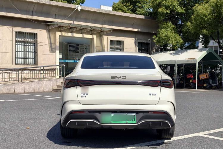 Used BYD Seal 06 New Energy 2024 DM-i 80KM Prestige Model Exterior 5