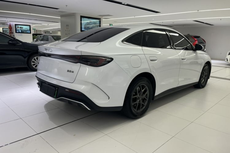 Used BYD Seal 06 New Energy 2024 DM-i 80KM Luxury Model Exterior 5