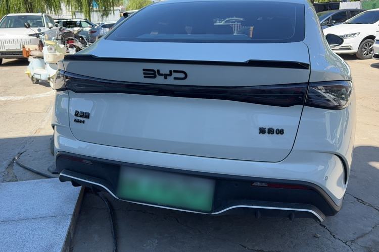 Used BYD Seal 06 New Energy 2024 DM-i 120KM Prestige Model Exterior 5