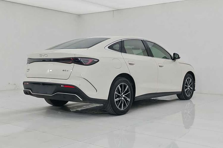 Used BYD Seal 06 New Energy 2024 DM-i 80KM Prestige Model Exterior 5