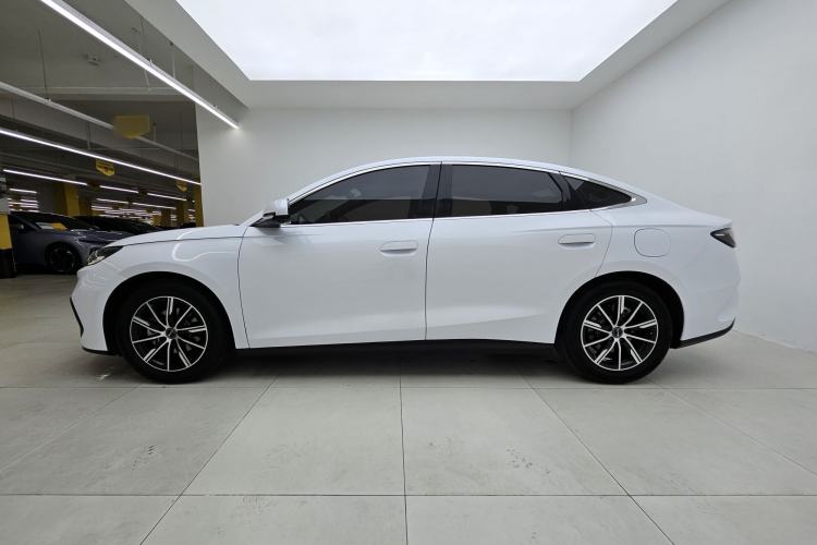 Used BYD Seal 06 New Energy 2024 DM-i 120KM Luxury Model Exterior 5