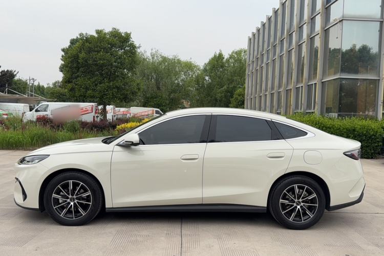 Used BYD Seal 06 New Energy 2024 DM-i 80KM Prestige Model Exterior 5