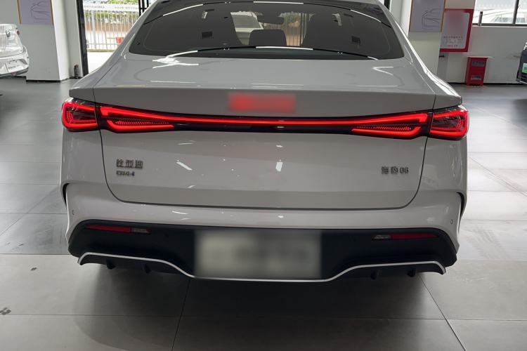 Used BYD Seal 06 New Energy 2024 DM-i 80KM Prestige Model Exterior 5