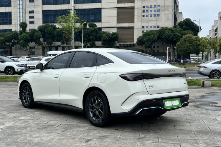 Used BYD Seal 06 New Energy 2024 DM-i 80KM Luxury Model Exterior 5