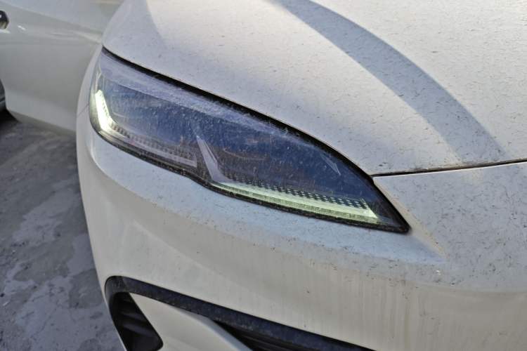 Used BYD Seal 06 New Energy 2024 DM-i 120KM Prestige Model Exterior 6