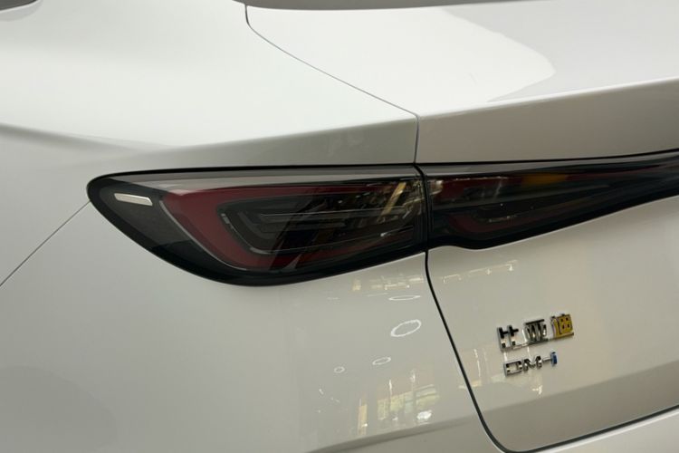Used BYD Seal 06 New Energy 2024 DM-i 120KM Prestige Model Exterior 7
