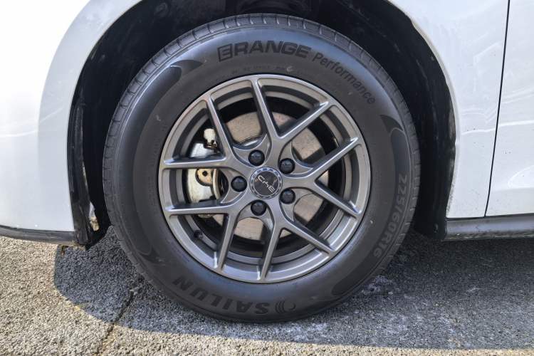 Used BYD Seal 06 New Energy 2024 DM-i 80KM Luxury Model Exterior 8