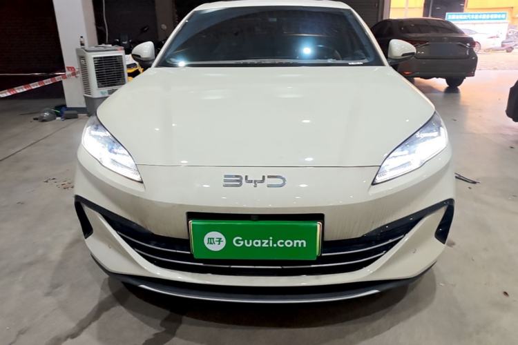 Used BYD Seal 06 New Energy 2024 DM-i 120KM Prestige Model Front