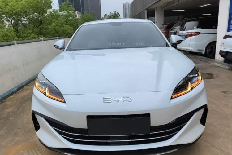 Used BYD Seal 06 New Energy 2024 DM-i 80KM Luxury Model Front