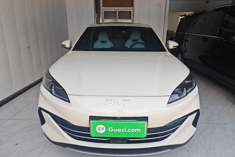 Used BYD Seal 06 New Energy 2024 DM-i 120KM Luxury Model Front