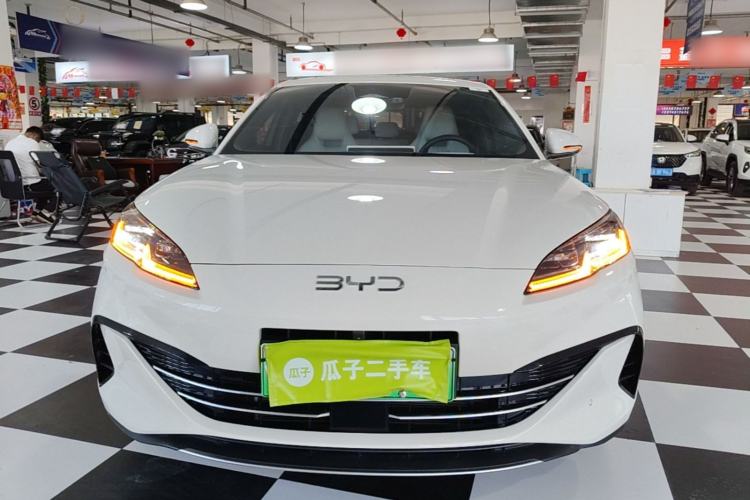 Used BYD Seal 06 New Energy 2024 DM-i 120KM Luxury Model Front