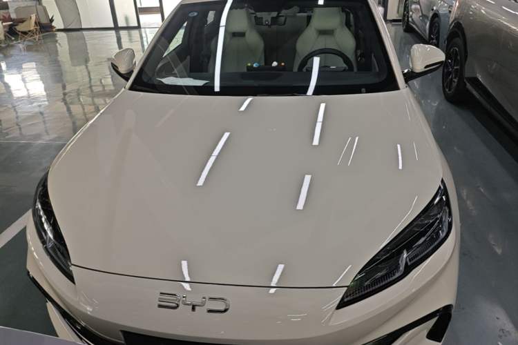 Used BYD Seal 06 New Energy 2024 DM-i 80KM Luxury Model Front