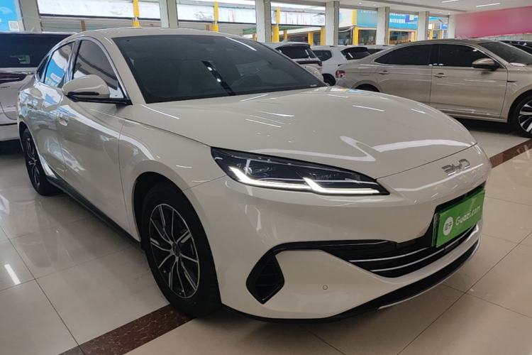 Used BYD Seal 06 New Energy 2024 DM-i 120KM Prestige Model Front Right 45 Deg