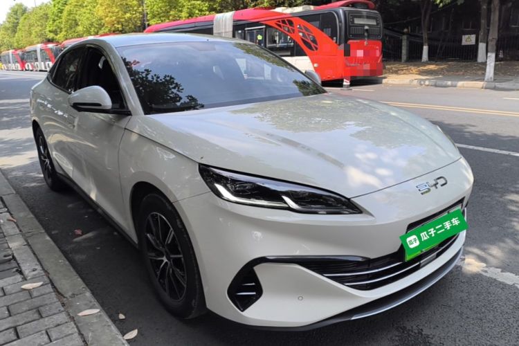 Used BYD Seal 06 New Energy 2024 DM-i 80KM Prestige Model Front Right 45 Deg
