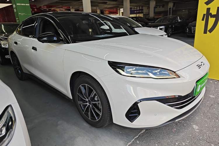 Used BYD Seal 06 New Energy 2024 DM-i 120KM Prestige Model Front Right 45 Deg