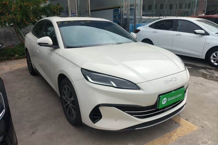 Used BYD Seal 06 New Energy 2024 DM-i 120KM Prestige Model Front Right 45 Deg