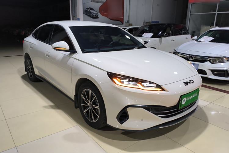 Used BYD Seal 06 New Energy 2024 DM-i 80KM Prestige Model Front Right 45 Deg