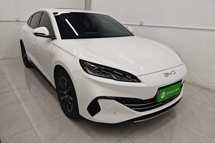 Used BYD Seal 06 New Energy 2024 DM-i 120KM Luxury Model Front Right 45 Deg