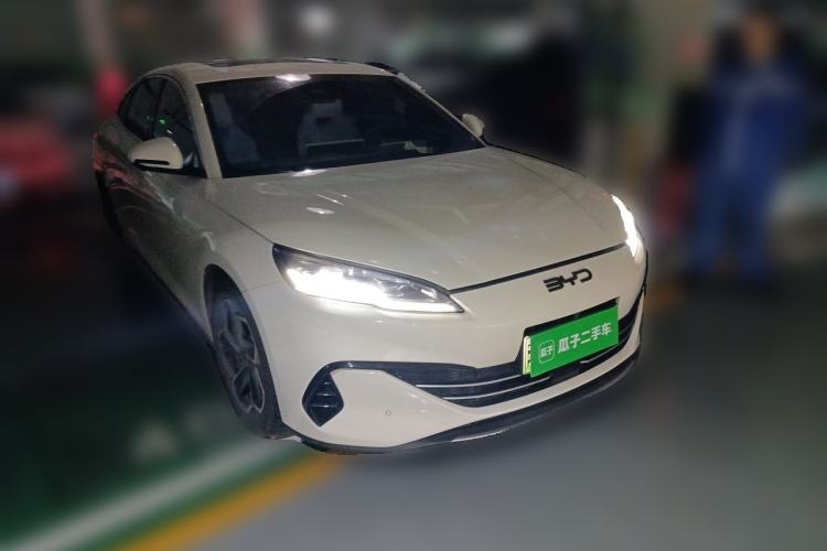 Used BYD Seal 06 New Energy 2024 DM-i 120KM Flagship Model Front Right 45 Deg
