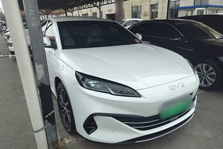 Used BYD Seal 06 New Energy 2024 DM-i 80KM Prestige Model Front Right 45 Deg
