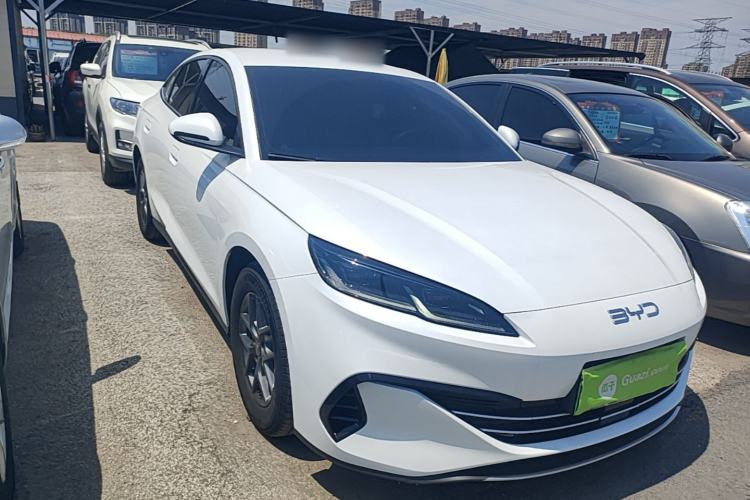 Used BYD Seal 06 New Energy 2024 DM-i 80KM Luxury Model Front Right 45 Deg
