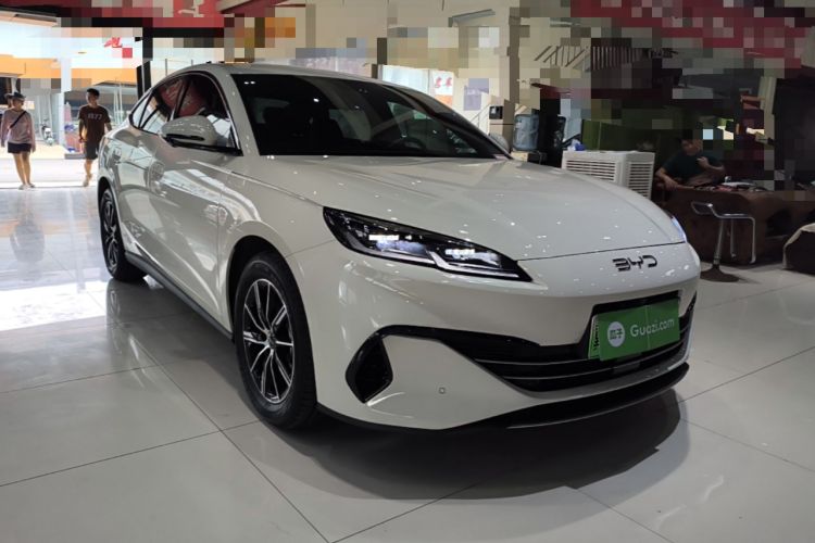 Used BYD Seal 06 New Energy 2024 DM-i 80KM Prestige Model Front Right 45 Deg