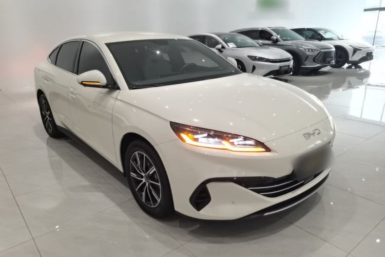 Used BYD Seal 06 New Energy 2024 DM-i 80KM Prestige Model Front Right 45 Deg