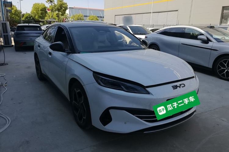Used BYD Seal 06 New Energy 2024 DM-i 120KM Flagship Model Front Right 45 Deg