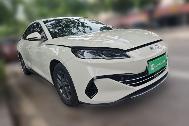 Used BYD Seal 06 New Energy 2024 DM-i 80KM Luxury Model Front Right 45 Deg