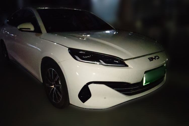 Used BYD Seal 06 New Energy 2024 DM-i 120KM Prestige Model Front Right 45 Deg