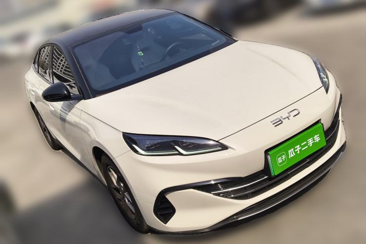 Used BYD Seal 06 New Energy 2024 DM-i 80KM Luxury Model Front Right 45 Deg