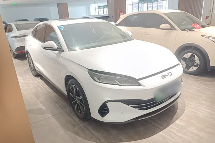 Used BYD Seal 06 New Energy 2024 DM-i 120KM Prestige Model Front Right 45 Deg